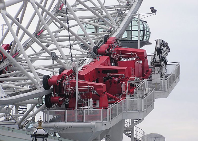 Figure 9: The London Eye drive machinery deck located at the north-east corner of the wheel